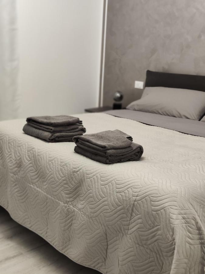 Sempione Apartment Lainate Buitenkant foto