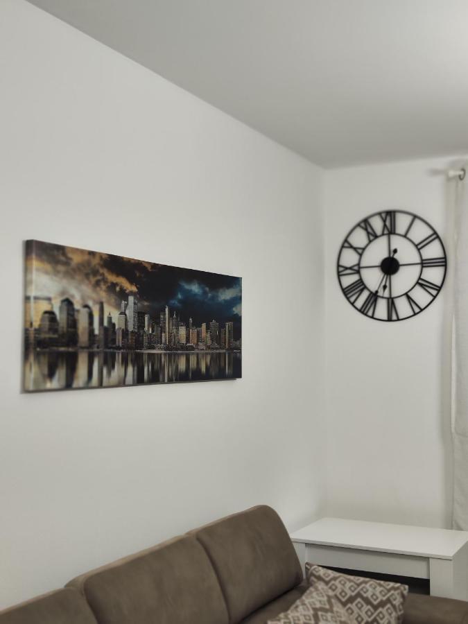 Sempione Apartment Lainate Buitenkant foto