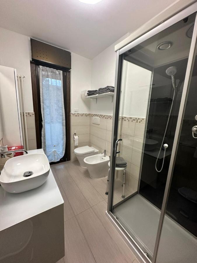 Sempione Apartment Lainate Buitenkant foto